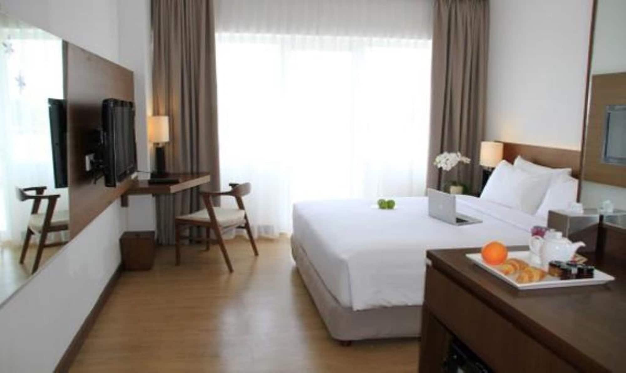 D'Primahotel Тангеранг Екстер'єр фото